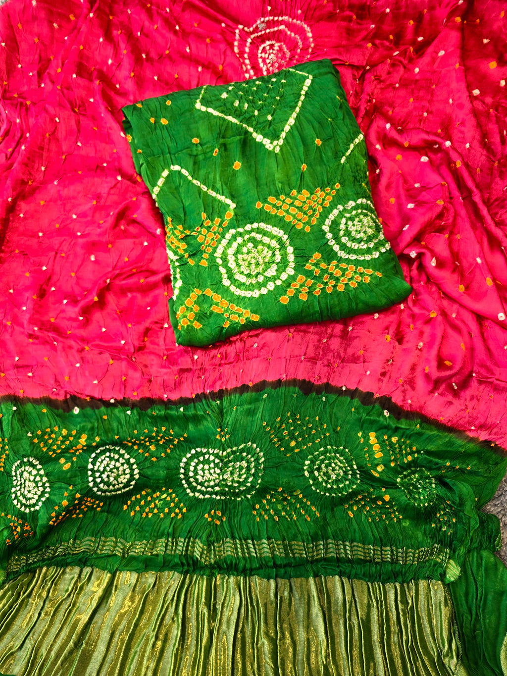 Green and pink bandhani suit set