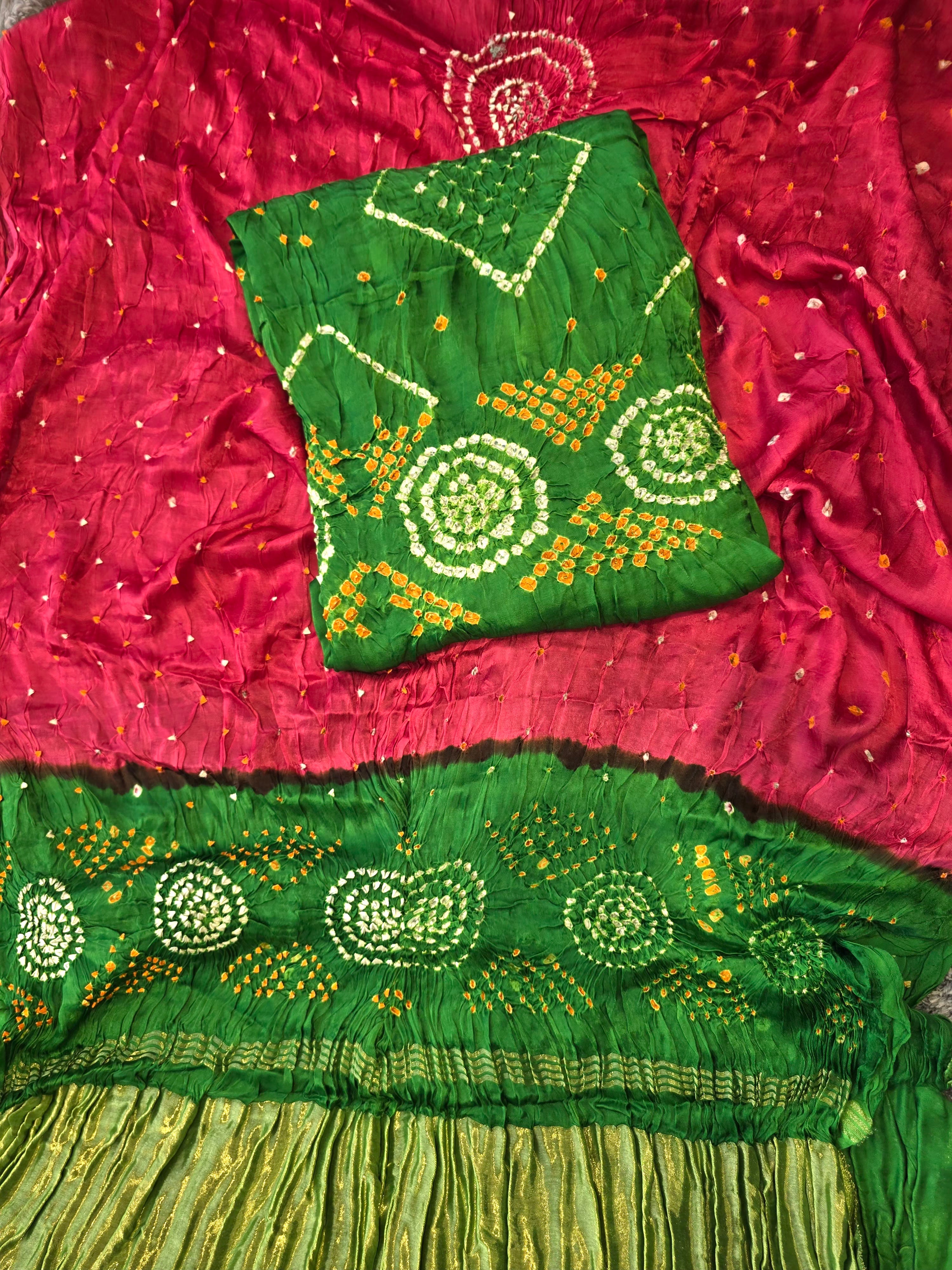Green and pink bandhani suit set
