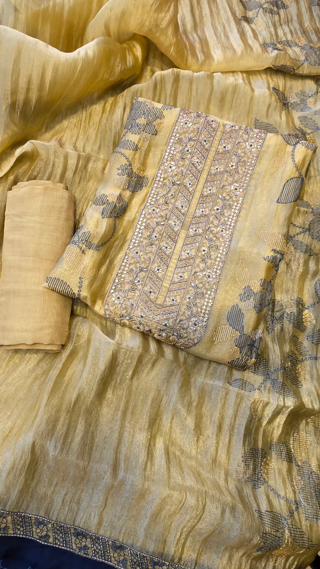 Lemmon yellow crushed tissue threadwork suit set