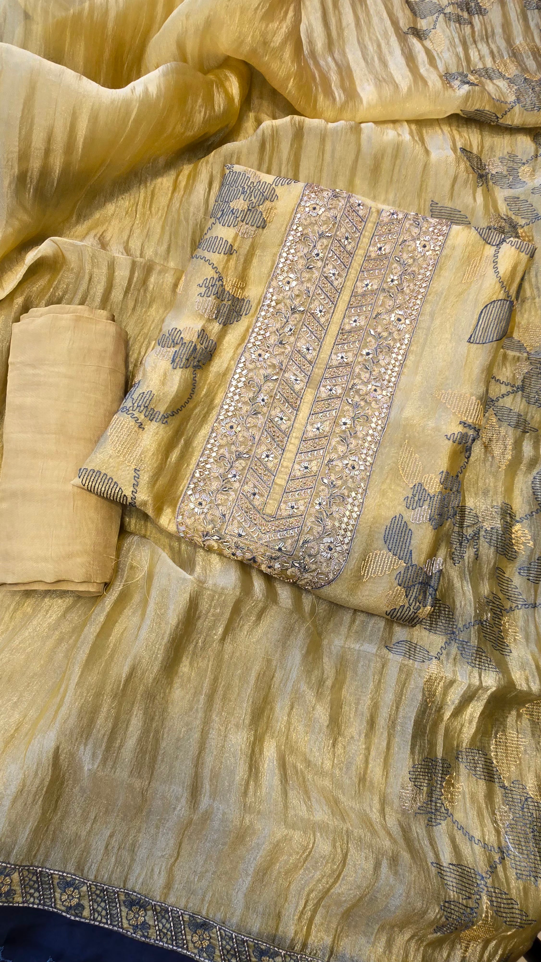 Lemmon yellow crushed tissue threadwork suit set