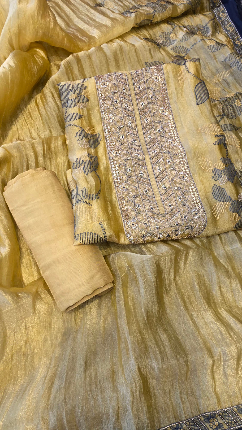 Lemmon yellow crushed tissue threadwork suit set