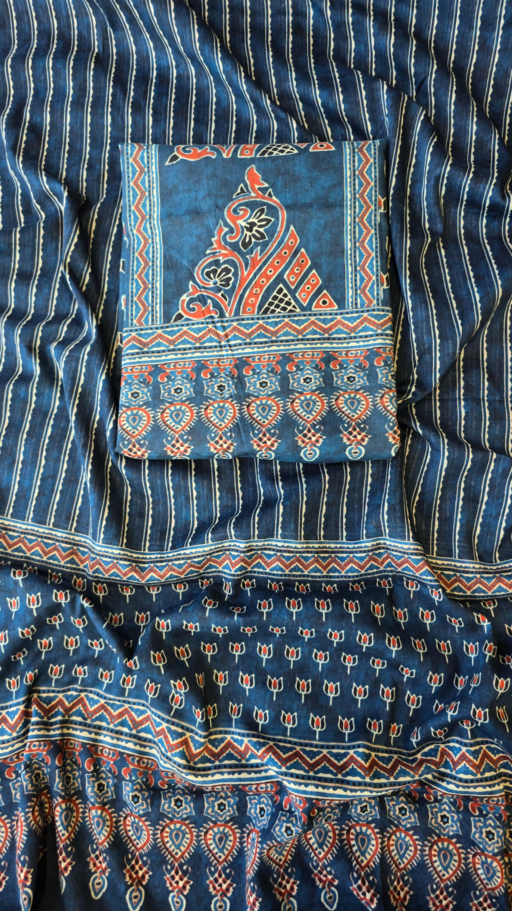 Blue organic cotton ajrakh pint 3pc set