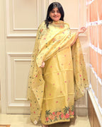 Pastel Essance Lemon Yellow