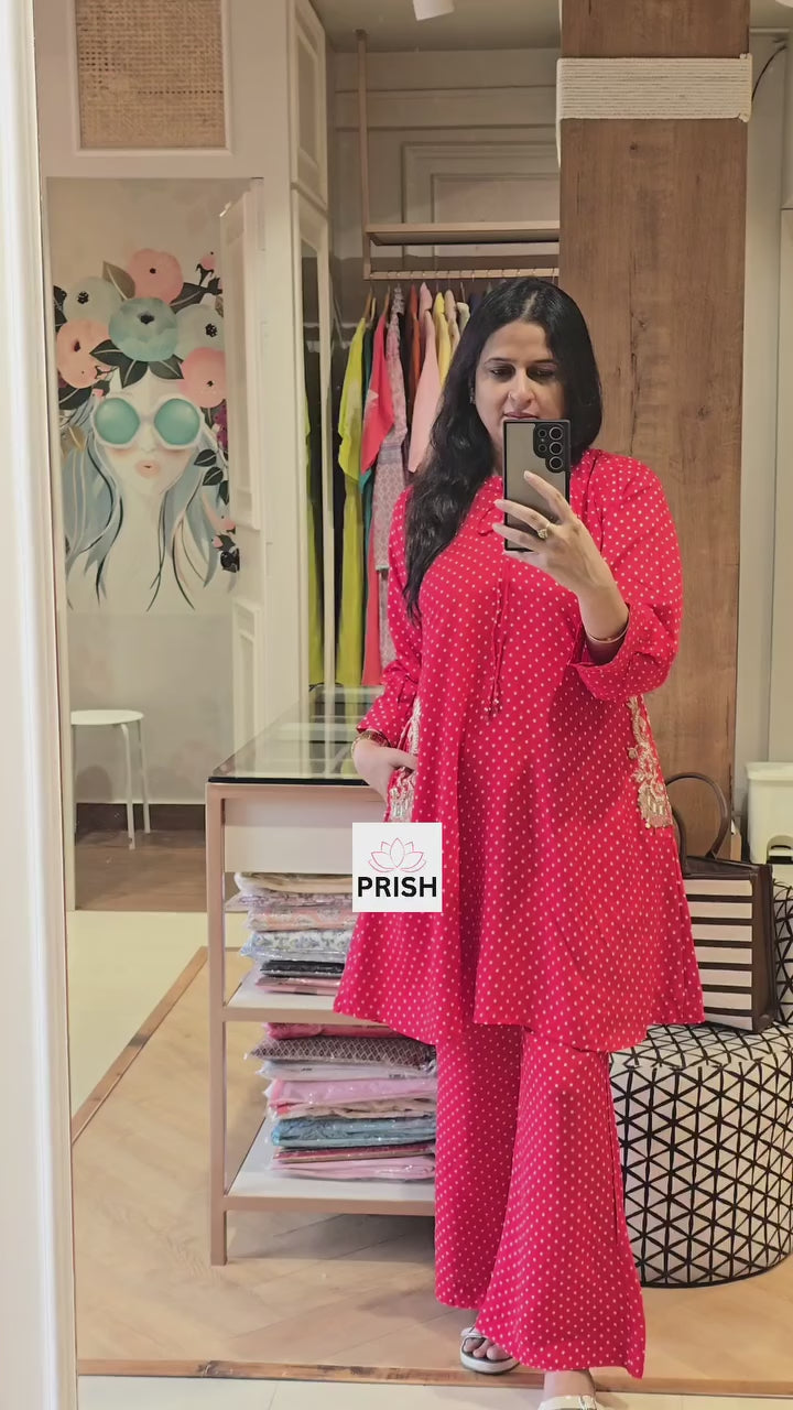 Red bandhani print readymade co-ord