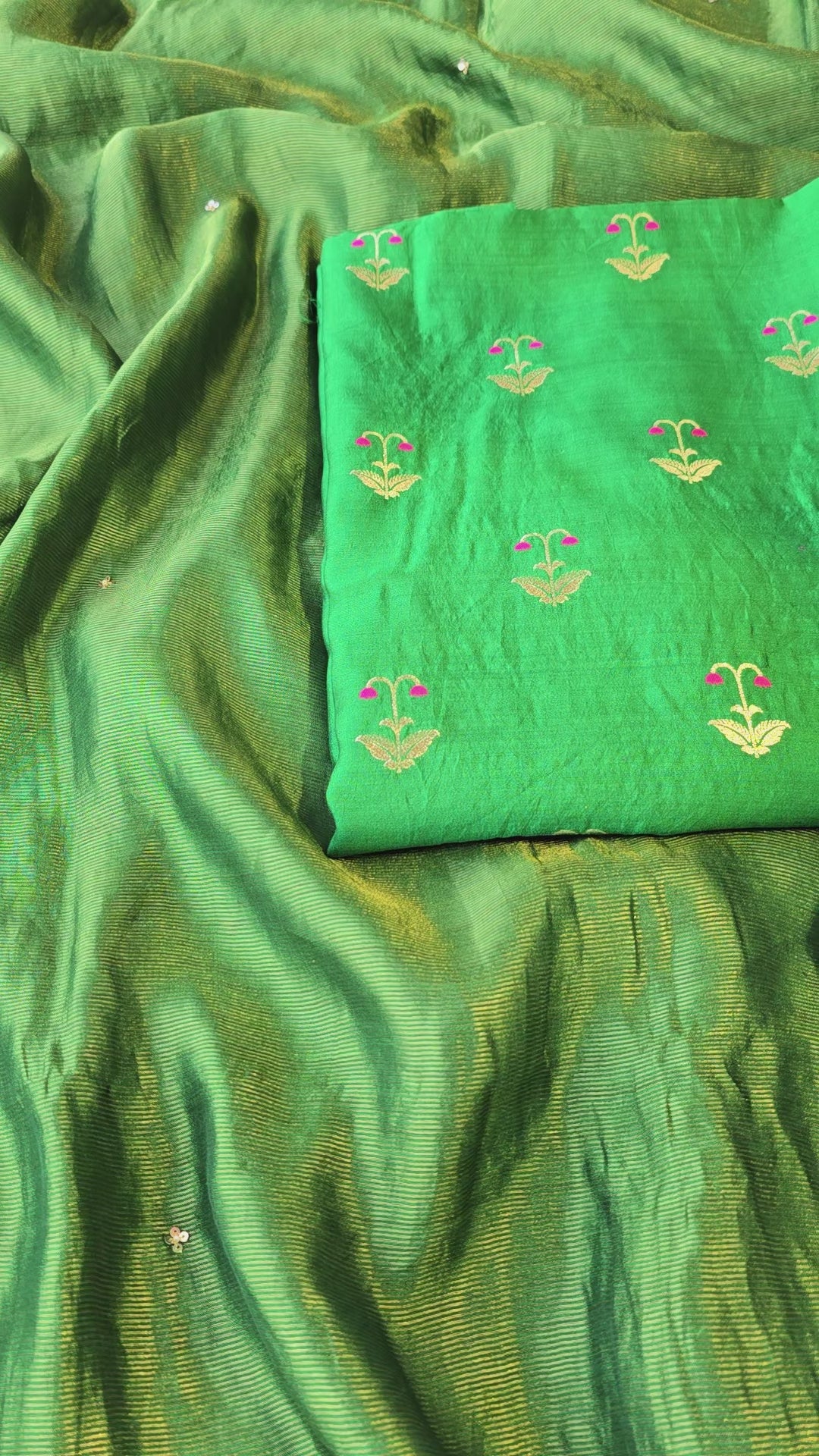 Green pure chiniya silk 3pcs suit set