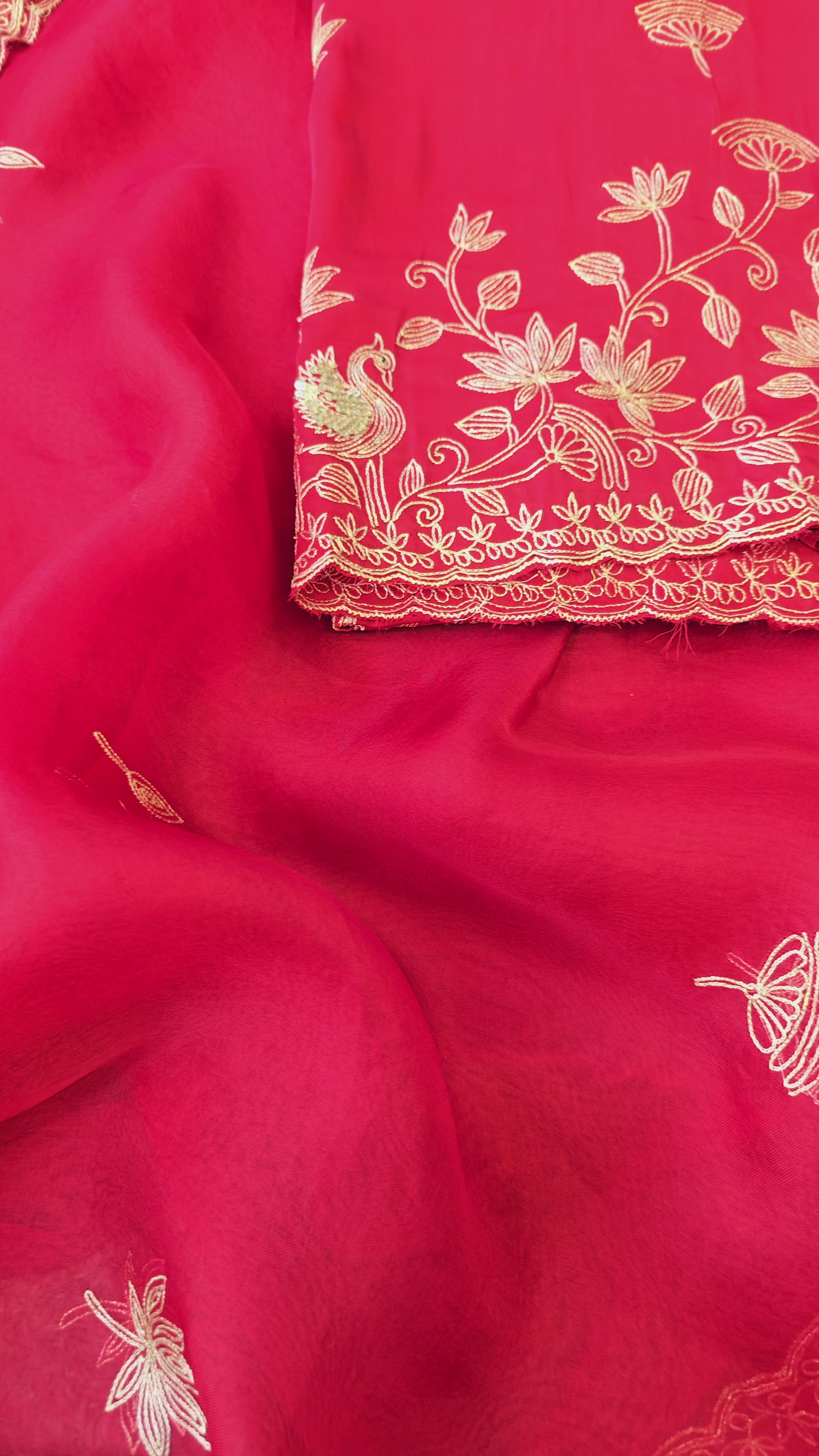 A beautiful ruby red 3pc set with organza dupatta
